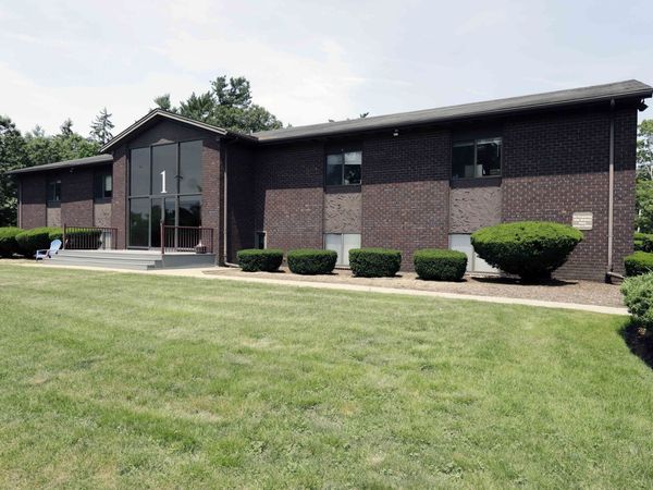1 Welby Rd, New Bedford, MA 02745