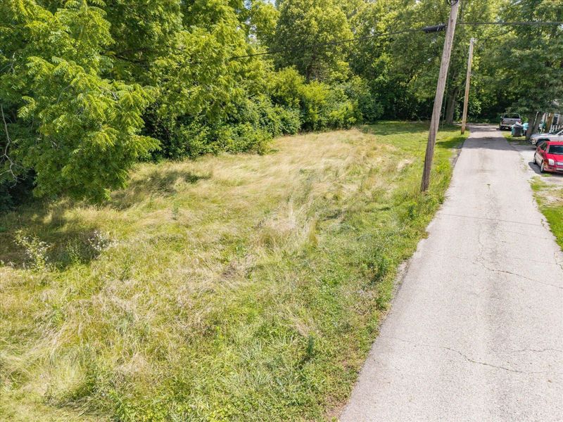 831 Flint Drive , Washington Court House, OH 43160 Photo 2