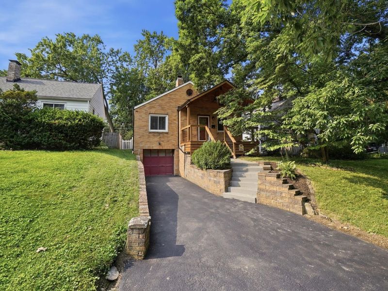 79 E Beechwold Boulevard, Columbus, OH 43214 Photo 2