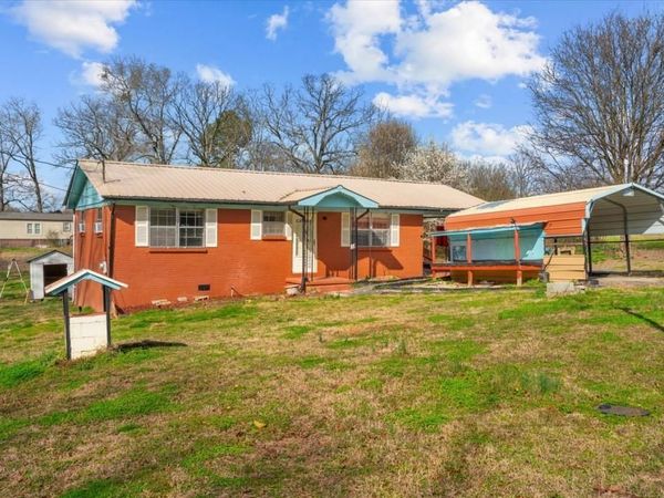 133 Rolling Acres 5Th Street , Calhoun, GA 30701