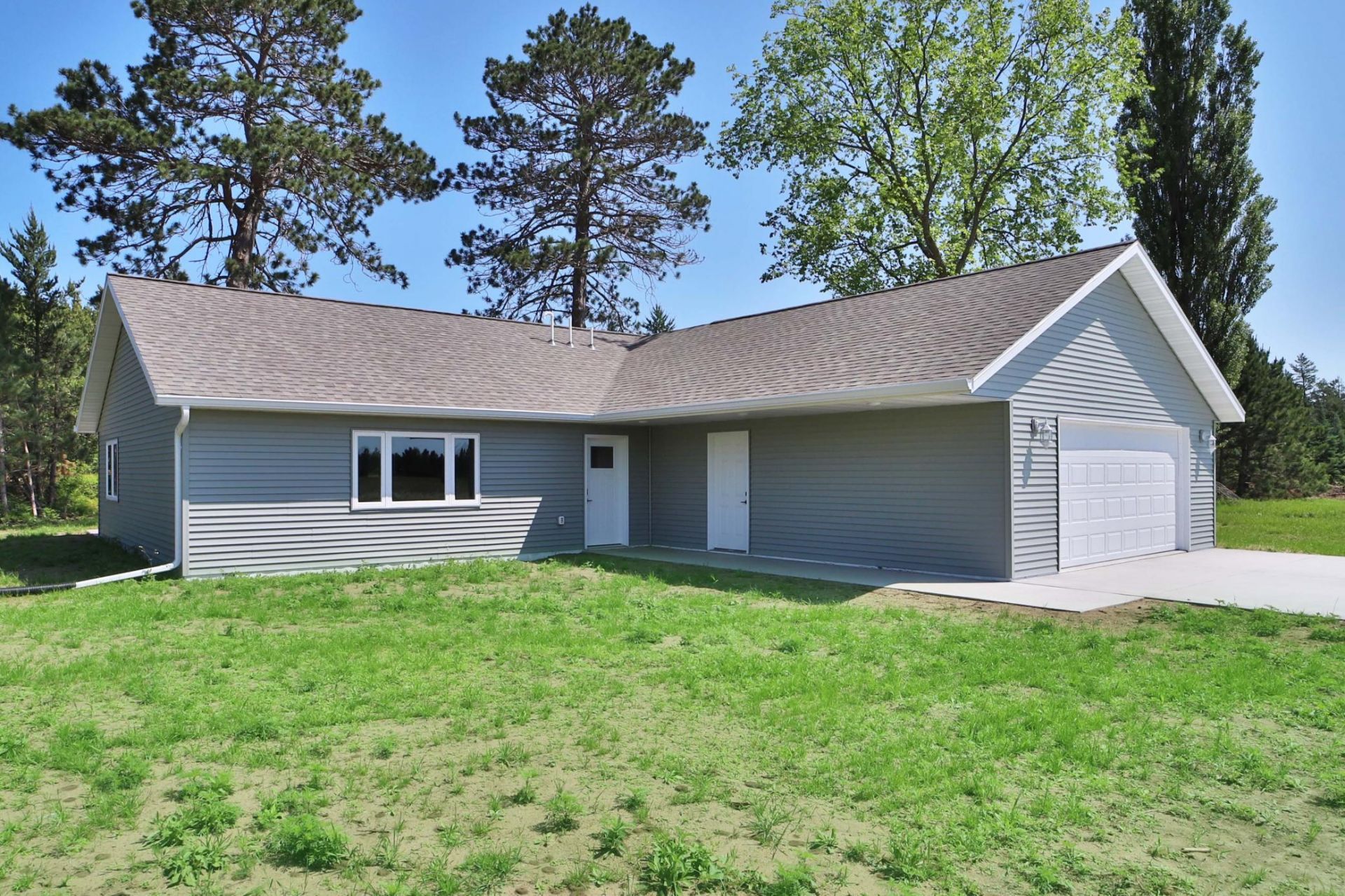3772 Blaze Boulevard , Jenkins, MN 56472