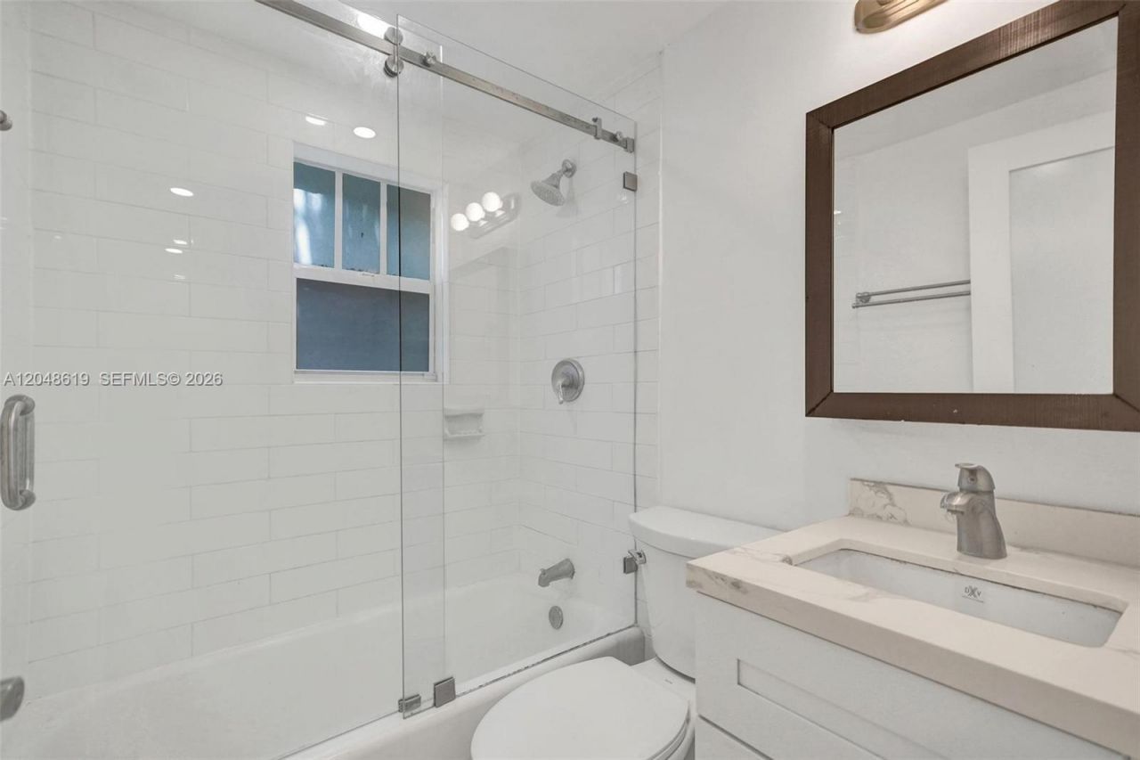 935 Meridian Ave , Unit 2, Miami Beach, FL 33139 Photo