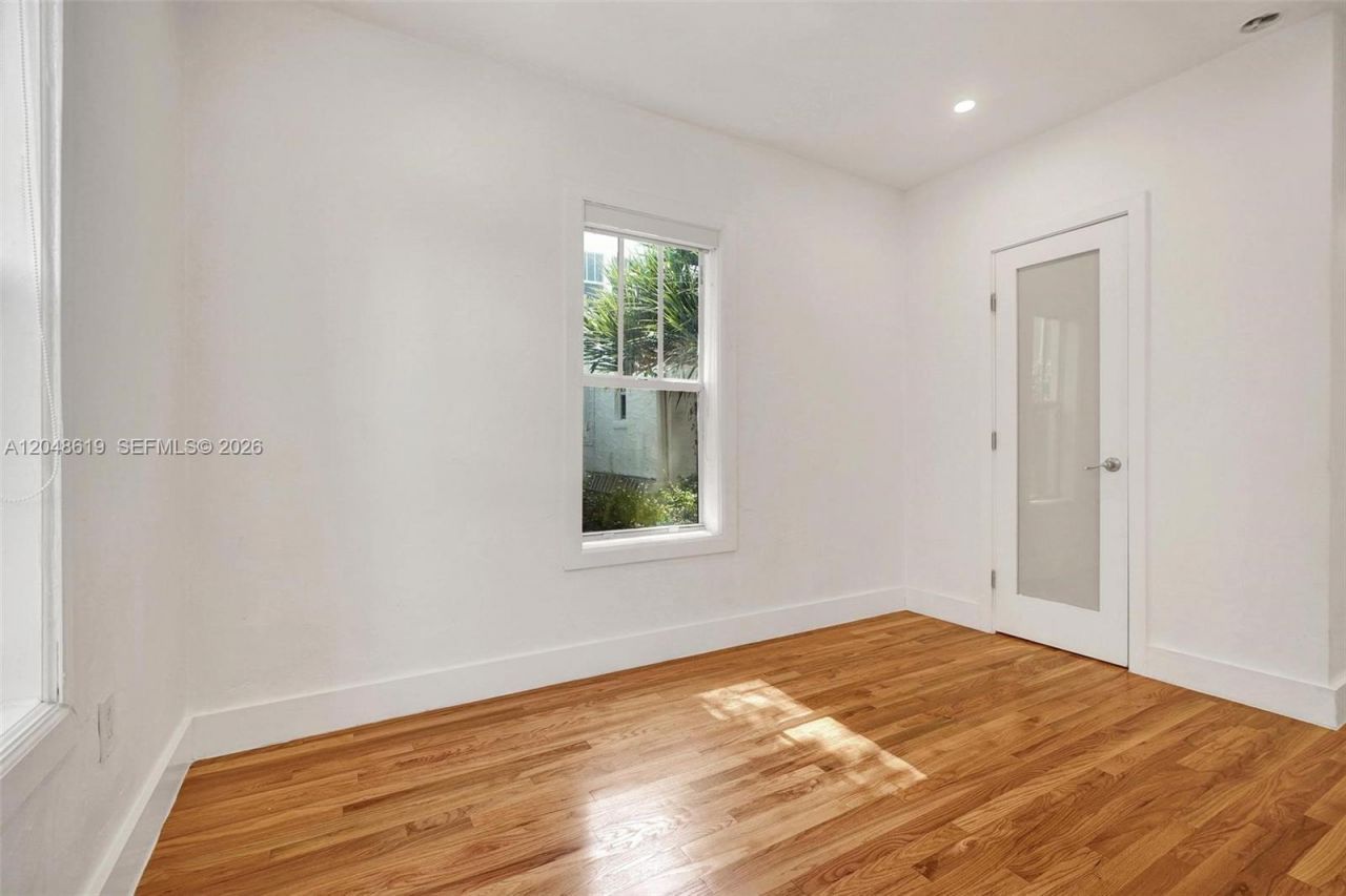 935 Meridian Ave , Unit 2, Miami Beach, FL 33139 Photo