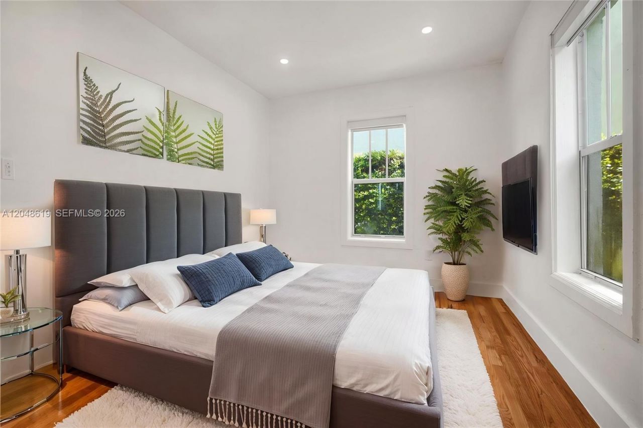 935 Meridian Ave , Unit 2, Miami Beach, FL 33139 Photo