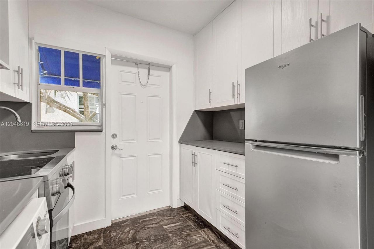 935 Meridian Ave , Unit 2, Miami Beach, FL 33139 Photo