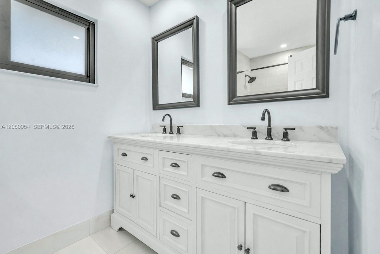 3950 SW 82nd Ter , Davie, FL 33328 Photo