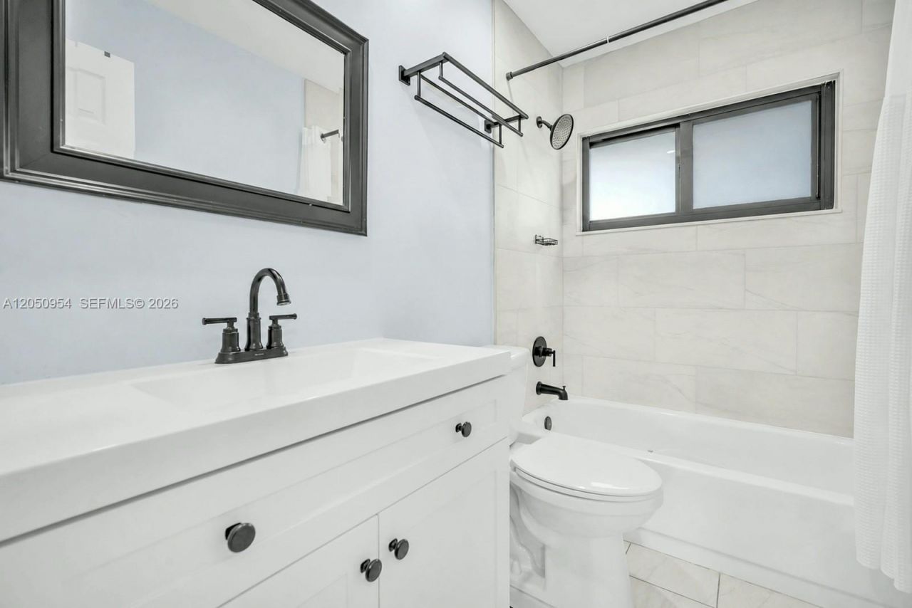 3950 SW 82nd Ter , Davie, FL 33328 Photo