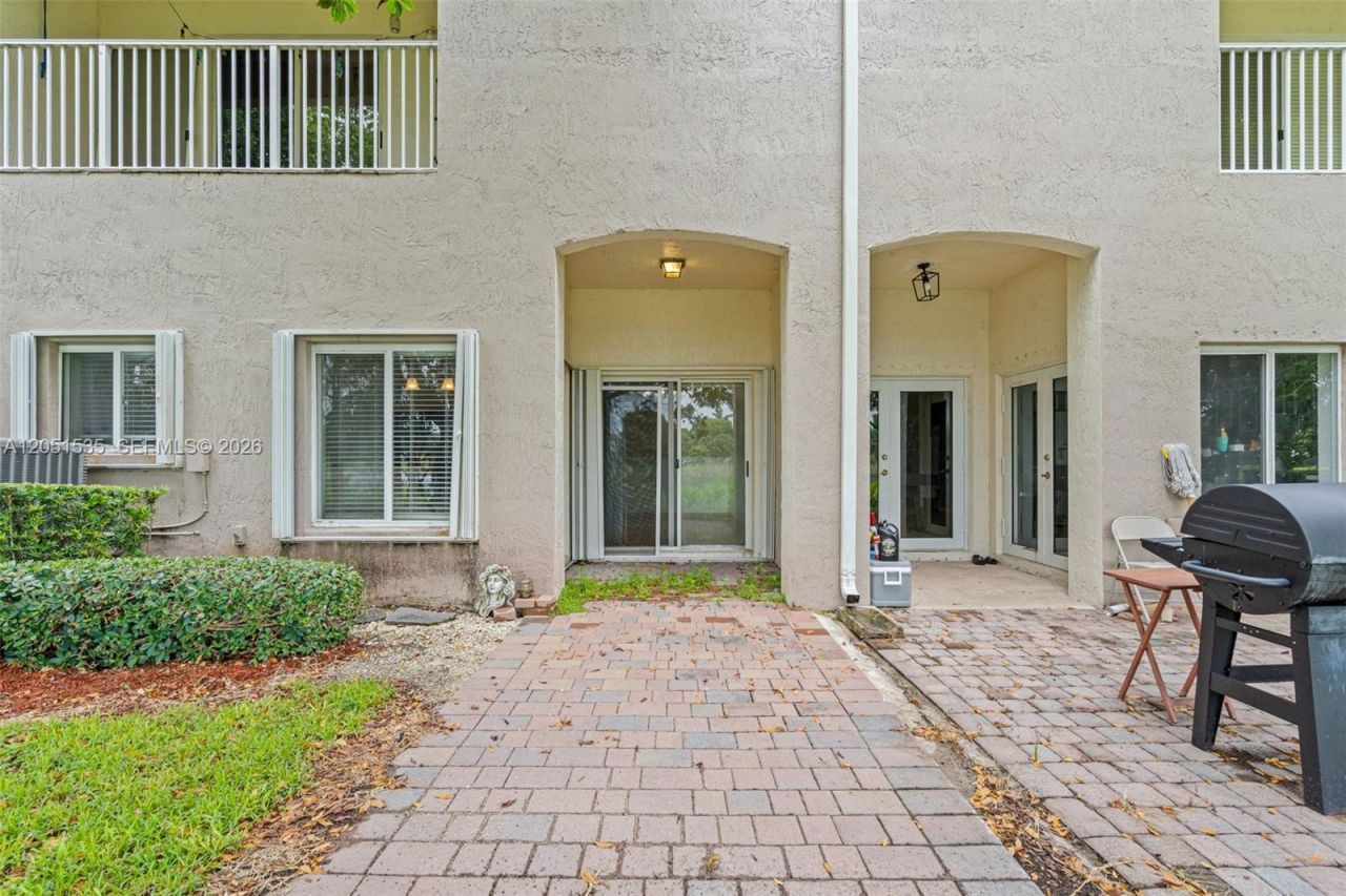 1916 SE 23rd Ave , Homestead, FL 33035 Photo