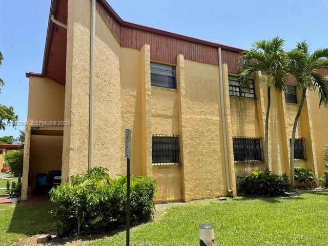 13721 SW 84th St, Unit G, Miami, FL 33183 Photo