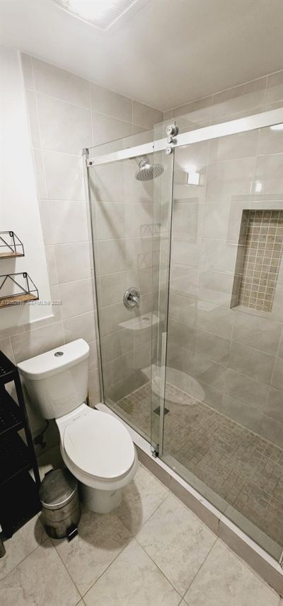 842 Meridian Ave, Unit 3D, Miami Beach, FL 33139 Photo