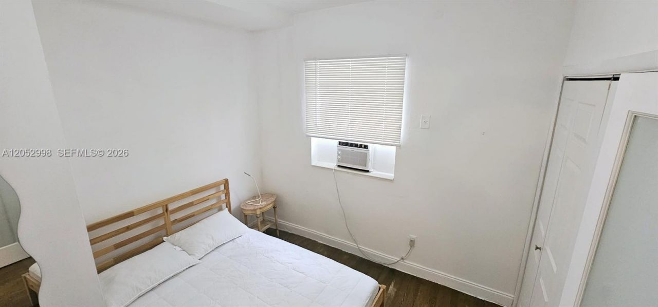 842 Meridian Ave, Unit 3D, Miami Beach, FL 33139 Photo