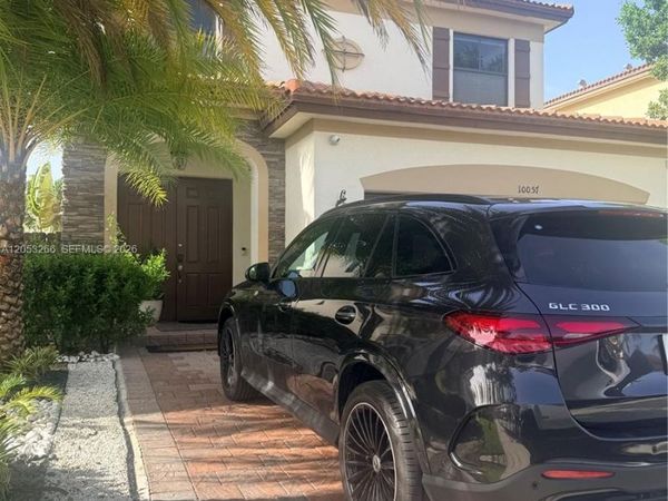 10057 NW 88th Ter , Doral, FL 33178