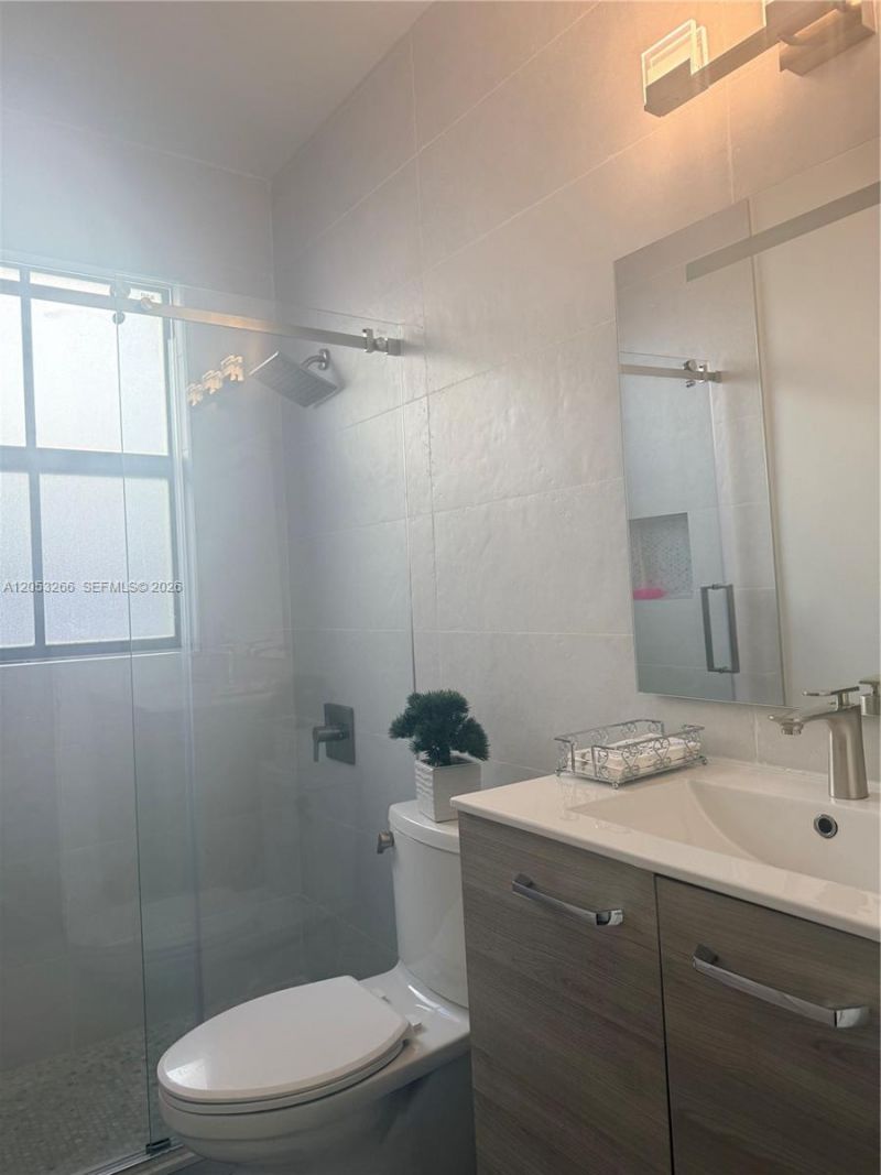 10057 NW 88th Ter, Doral, FL 33178 Photo