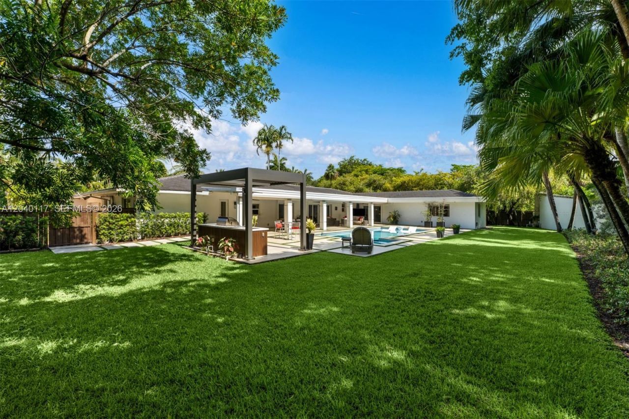 11721 Jacaranda Pl , Coral Gables, FL 33156 Photo