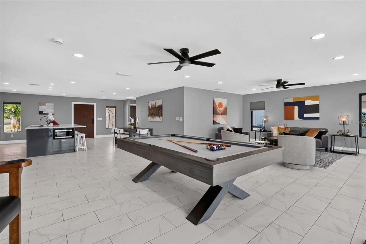 9622 NE Oak Street , Saint Petersburg, FL 33702 Photo