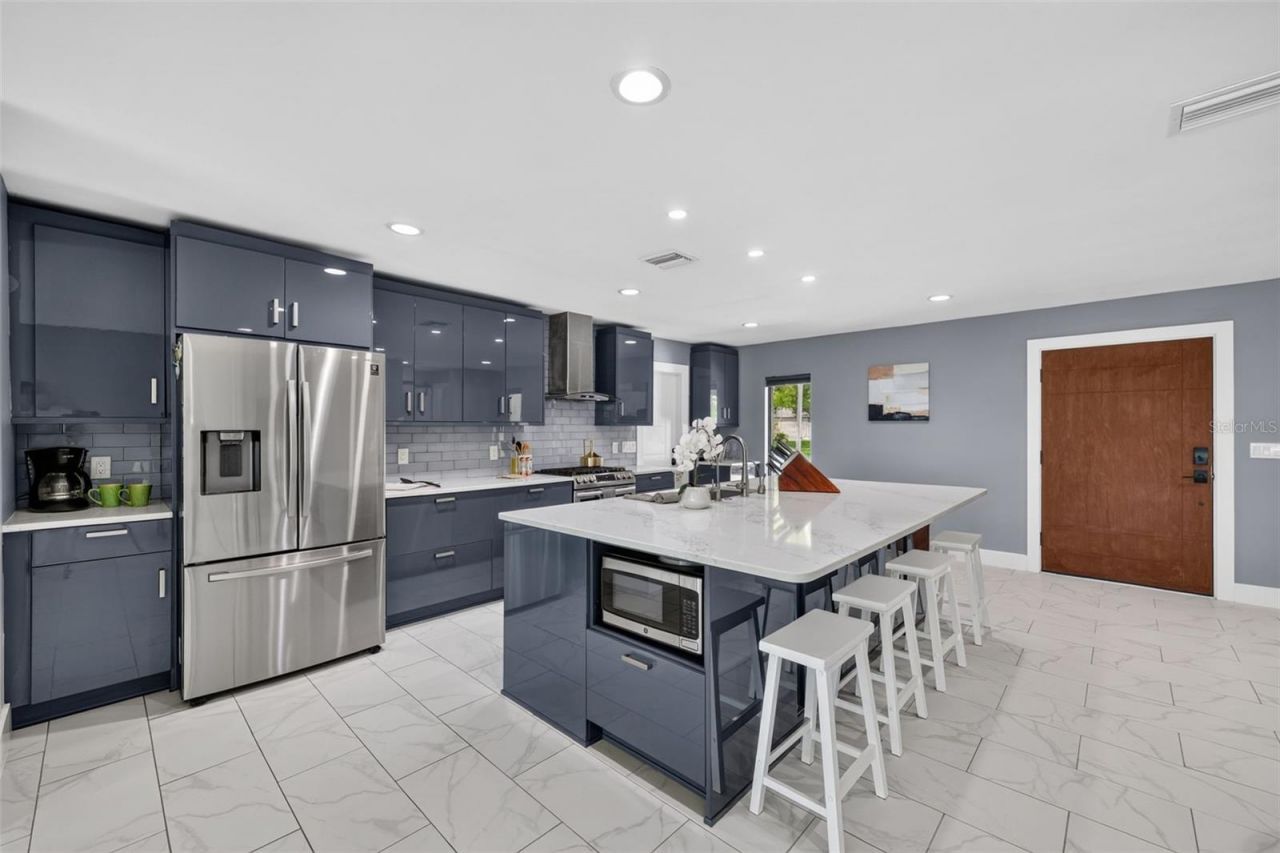 9622 NE Oak Street , Saint Petersburg, FL 33702 Photo