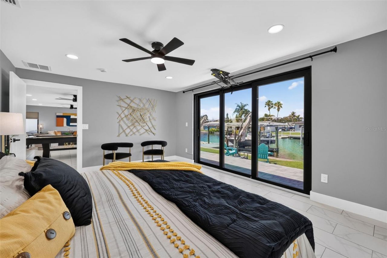 9622 NE Oak Street , Saint Petersburg, FL 33702 Photo