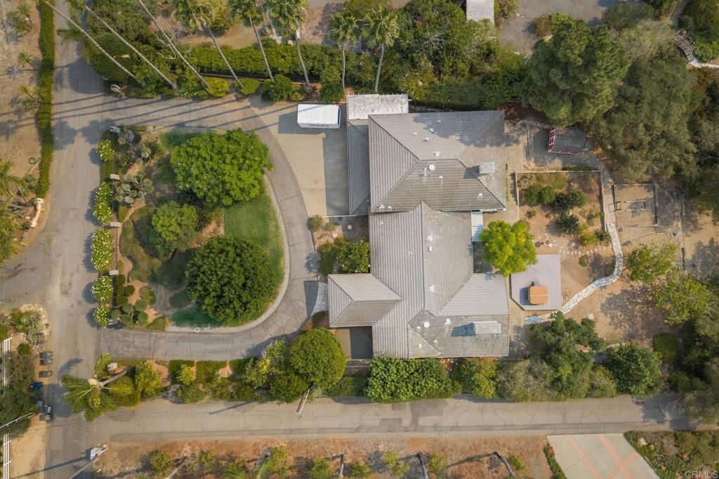 337 Skyline Drive, Vista, CA 92084 Main Photo