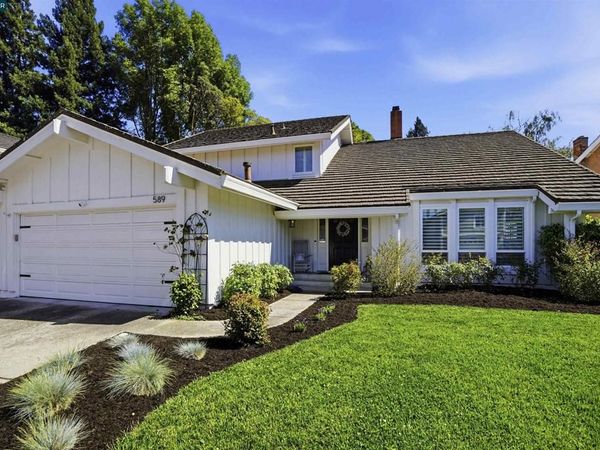 589 Zephyr Cir, Danville, CA 94526