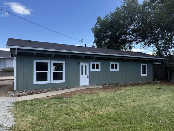 3880 Antelope Road, White City, OR 97503