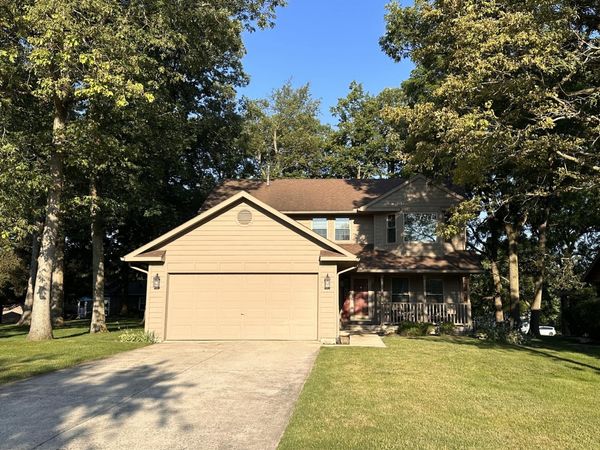 605 Oakwood Drive, Bellefontaine, OH 43311