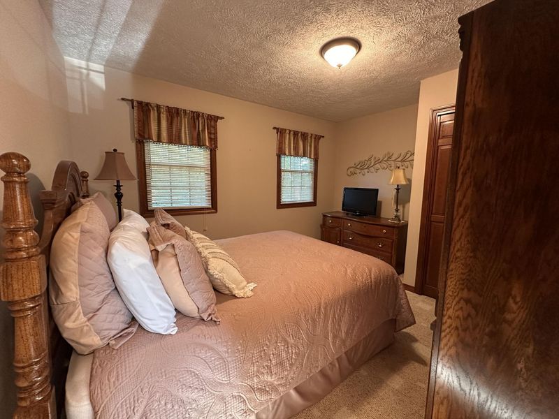 605 Oakwood Drive, Bellefontaine, OH 43311 Photo 26