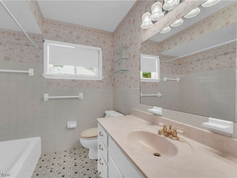 5805 Williamsburg Drive, Highland Heights, OH 44143 Photo 24