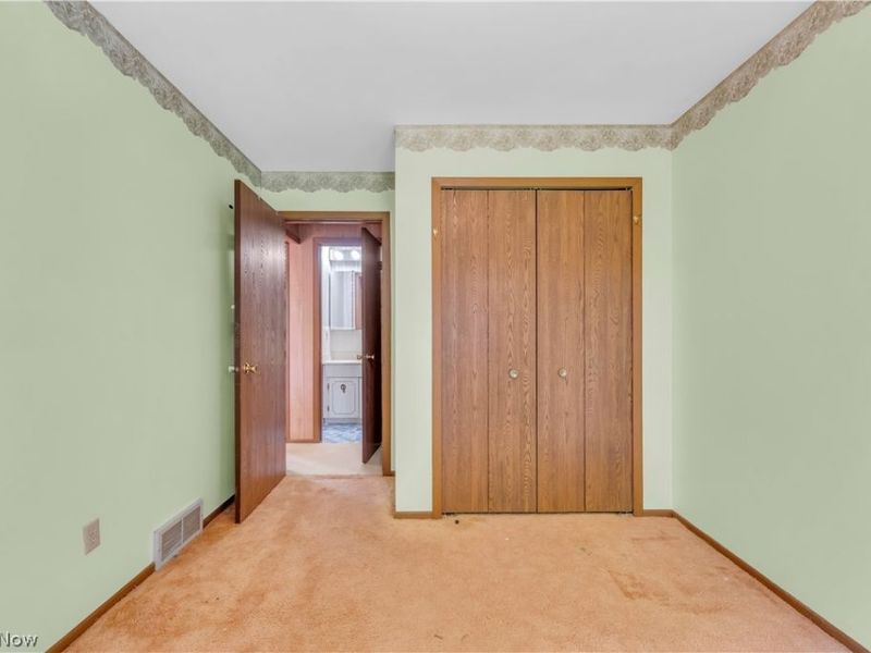 5805 Williamsburg Drive, Highland Heights, OH 44143 Photo 32