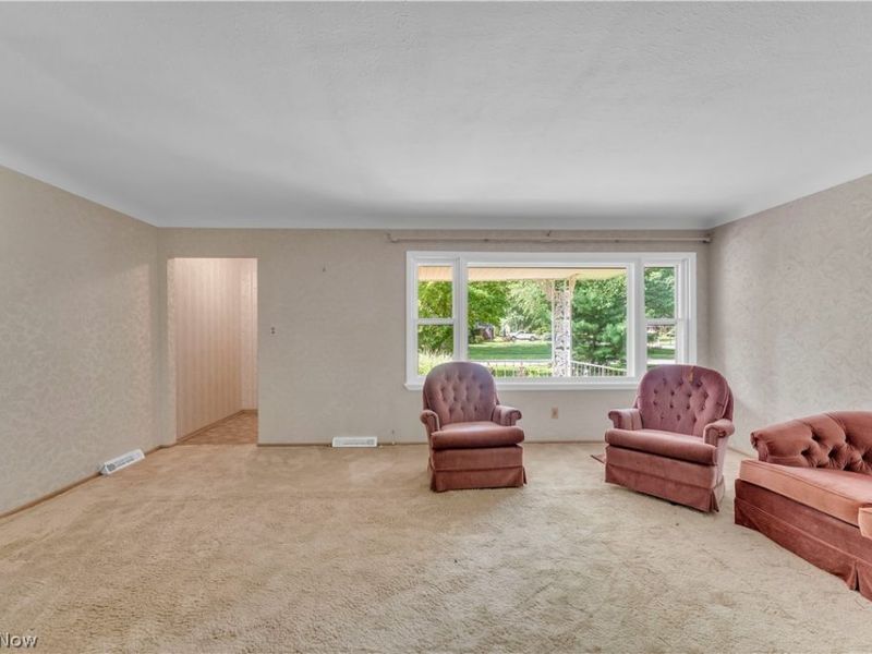 5805 Williamsburg Drive, Highland Heights, OH 44143 Photo 7