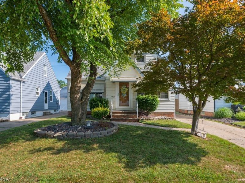 7420 Traymore Avenue, Brooklyn, OH 44114 Photo 2