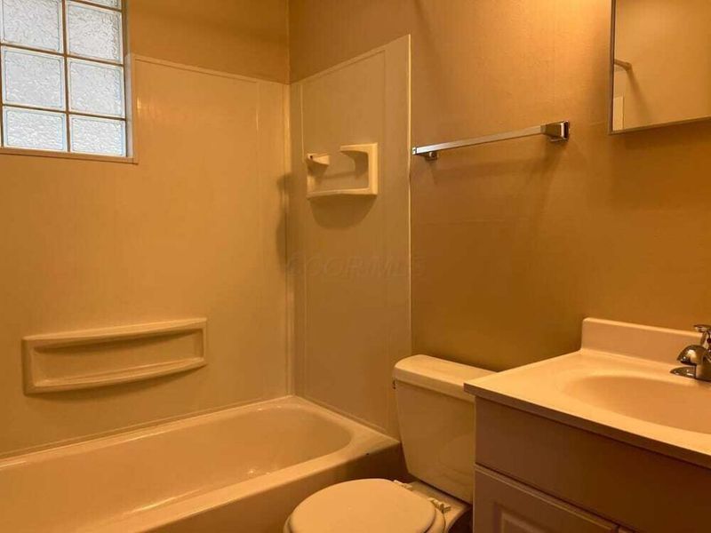 1453 Norma Road , Columbus, OH 43229 Photo 10
