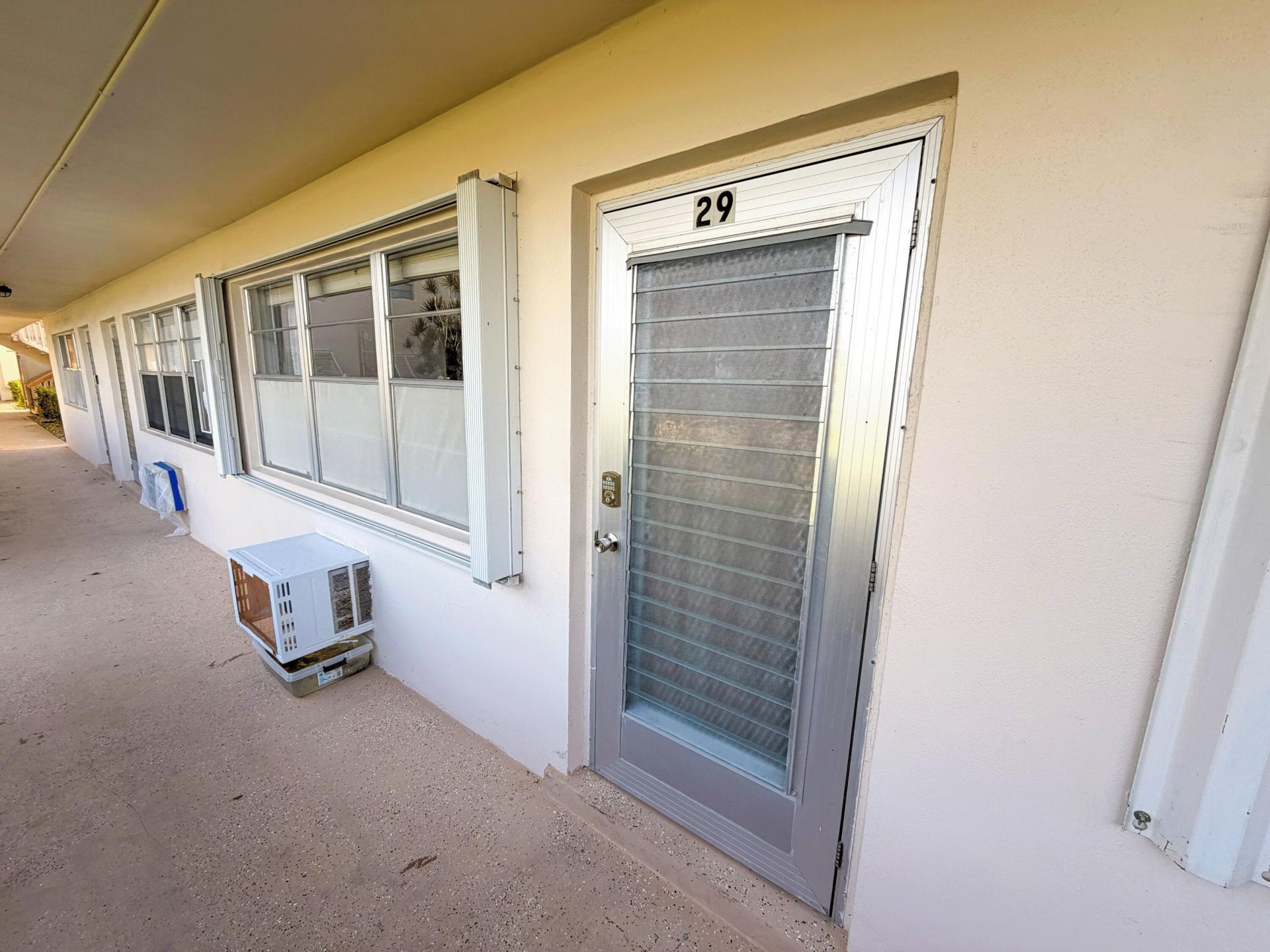 29 Berkshire B, West Palm Beach, FL 33417 Photo
