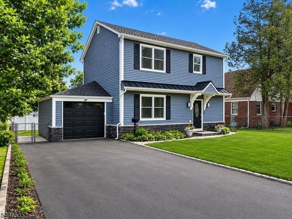 4 Plaza Rd, Fair Lawn, NJ 07410
