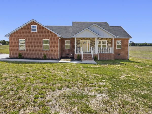 6265 McMinnville Hwy , Smithville, TN 37166