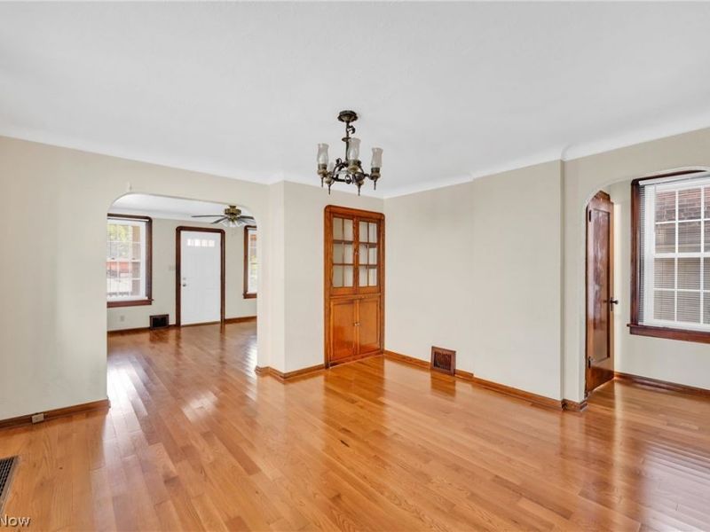 2186 Cornell Road, Cleveland, OH 44106 Photo 13