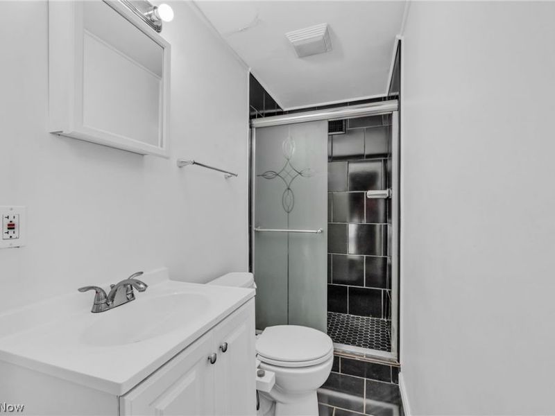 2186 Cornell Road, Cleveland, OH 44106 Photo 15