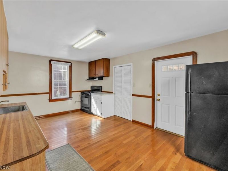 2186 Cornell Road, Cleveland, OH 44106 Photo 18