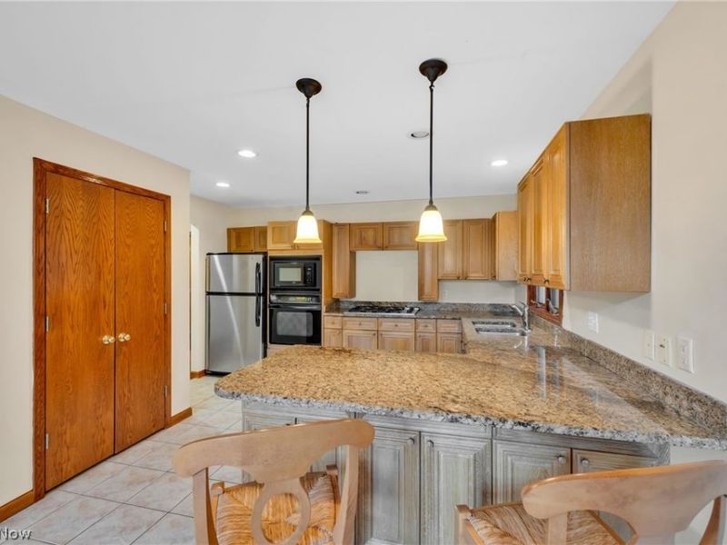 2184 Cornell Road, Cleveland, OH 44106 Photo 13