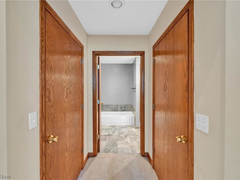 2184 Cornell Road, Cleveland, OH 44106 Photo 21