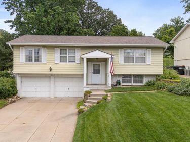 1723 N 107th Avenue, Omaha, NE 68114