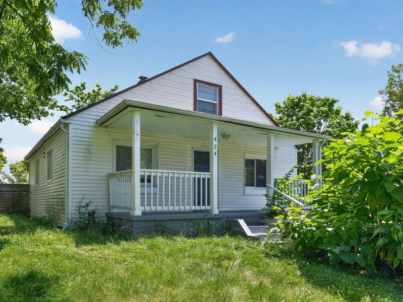 424 Emmit Avenue , Columbus, OH 43228 Photo 1