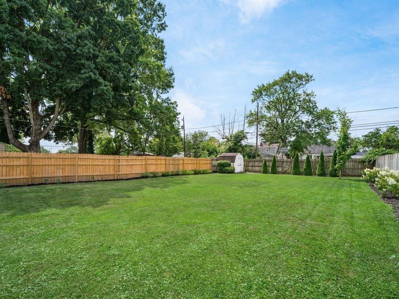1095 E Dunedin Road, Columbus, OH 43224 Photo 37
