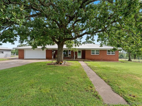 448010 E 60th Road , Welch, OK 74369