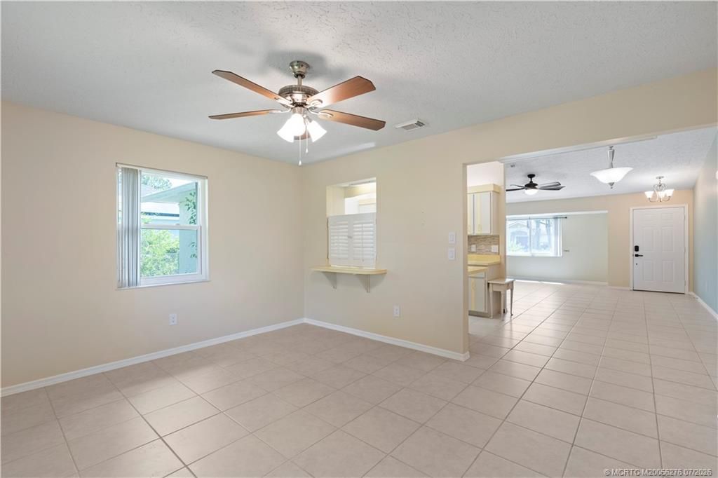 537 NW Sagamore Terrace, Port Saint Lucie, FL 34983 Photo