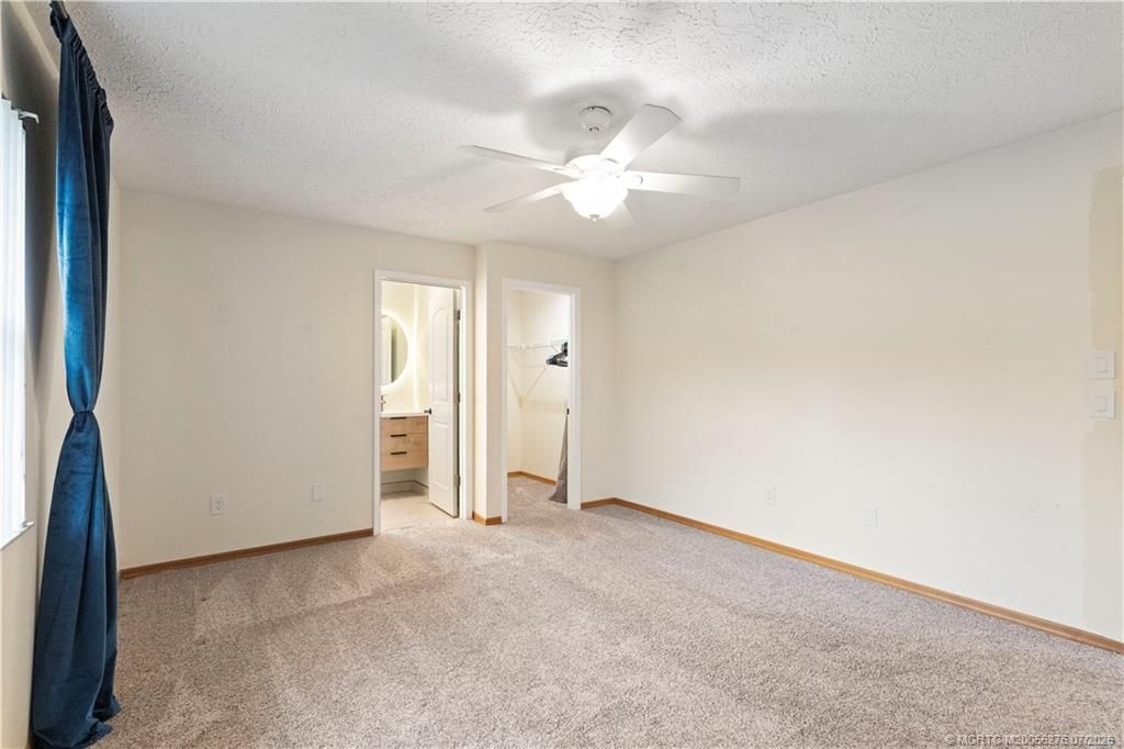 537 NW Sagamore Terrace, Port Saint Lucie, FL 34983 Photo
