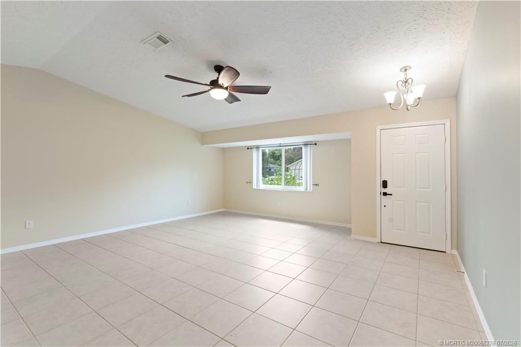 537 NW Sagamore Terrace, Port Saint Lucie, FL 34983 Photo