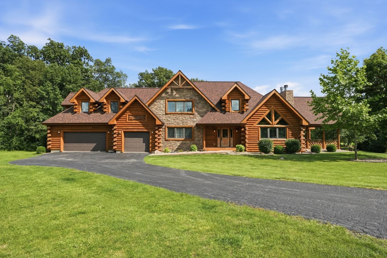 6125 Tulip Lane , Grant Park, IL 60940