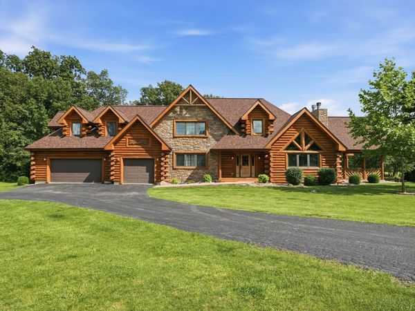 6125 Tulip Lane , Grant Park, IL 60940