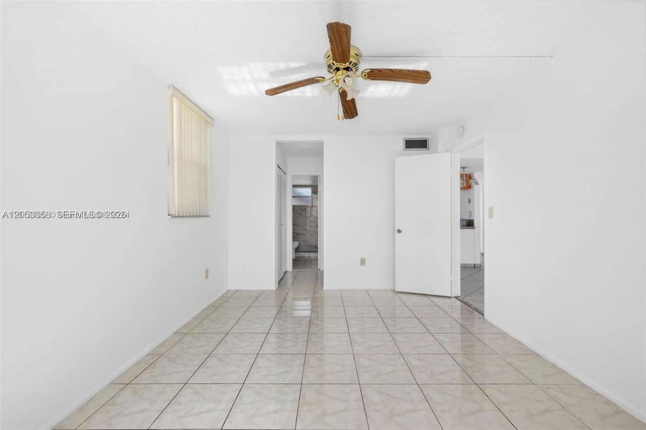 14185 SW 87th St , Unit A-305, Miami, FL 33183 Photo