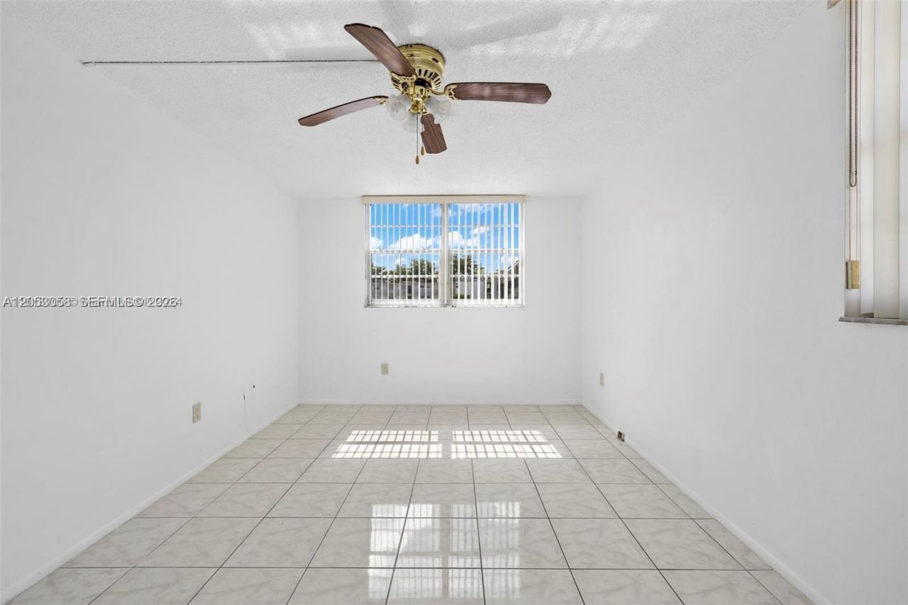 14185 SW 87th St , Unit A-305, Miami, FL 33183 Photo